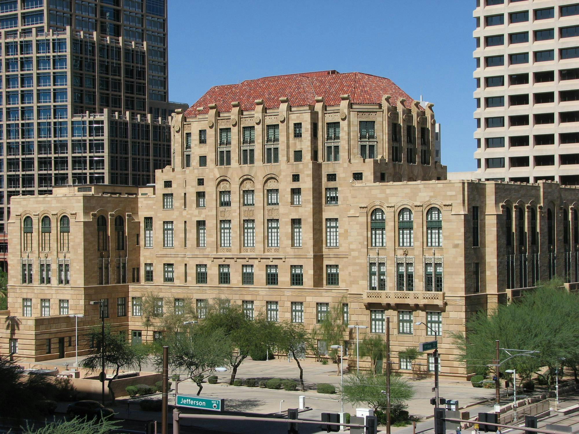 Maricopa_County_Courthouse_October_6_2013_Phoenix_Arizona_2816x2112_Rear.JPG