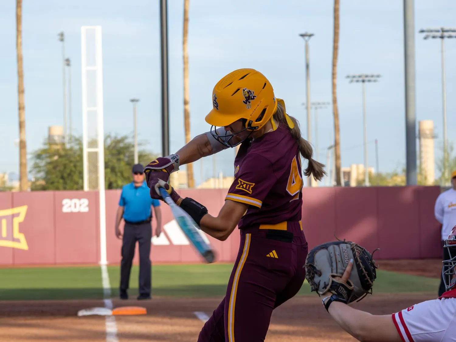 Brooklyn Ulrich hitting.jpg