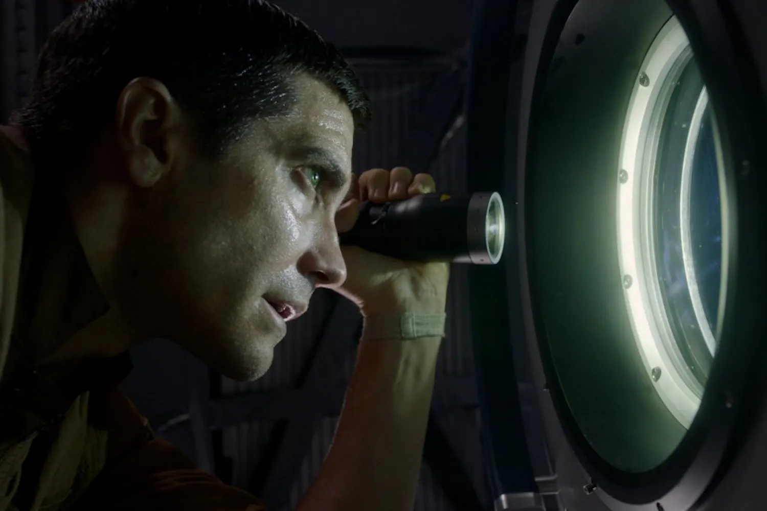 Jake Gyllenhaal in Life in 2017.
