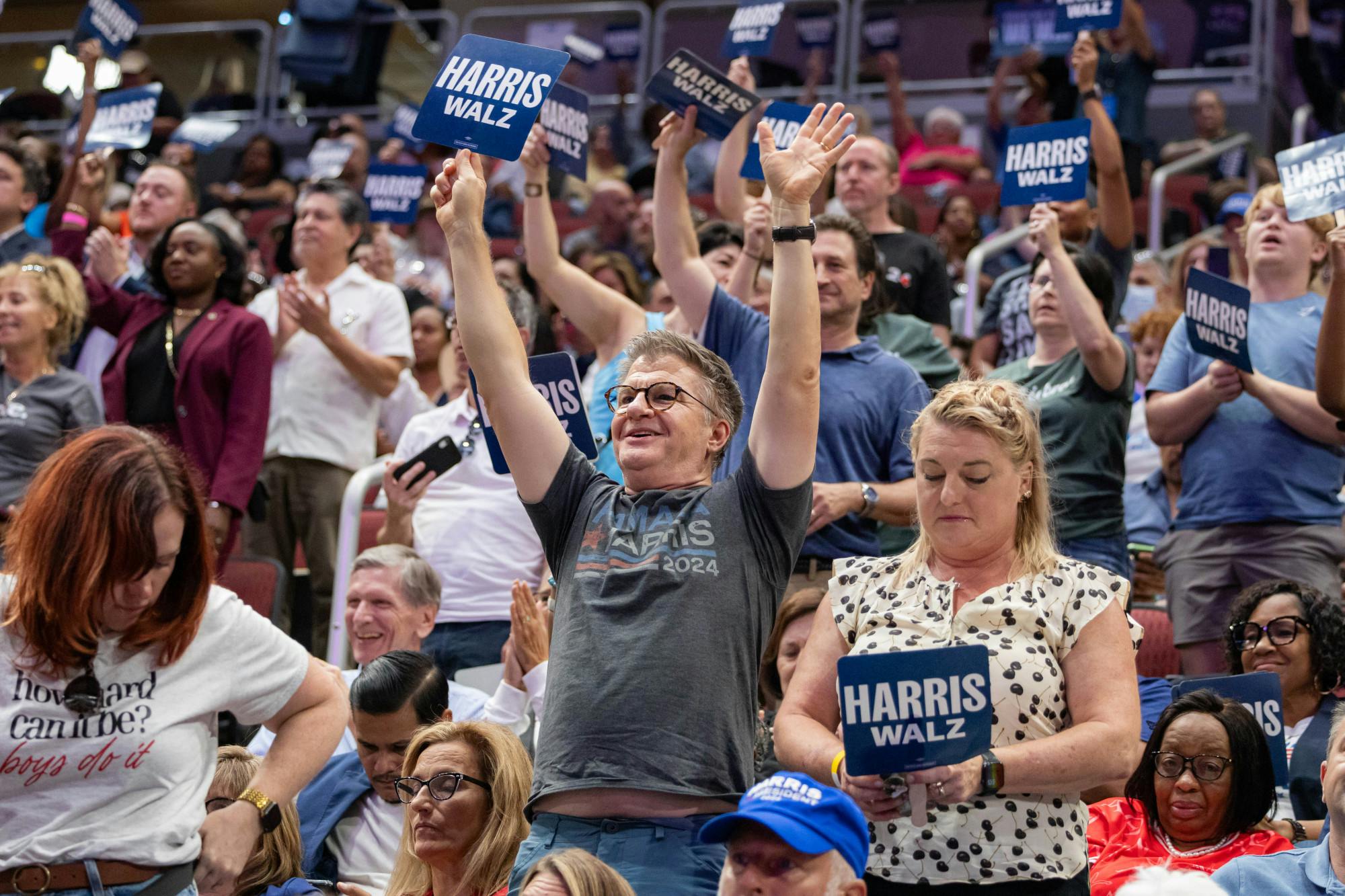 Pascual_240809_Harris-Walz-Arizona-Rally-45.jpg - The Arizona State Press
