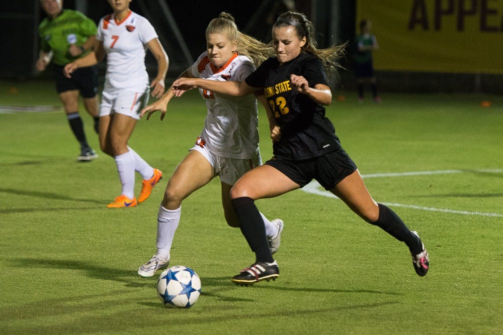 Sophomore defender Madison Stark takes control of the ball against Oregon on Friday, Oct. 23, 2015, at Sun Devil Soccer Stadium in Tempe.
