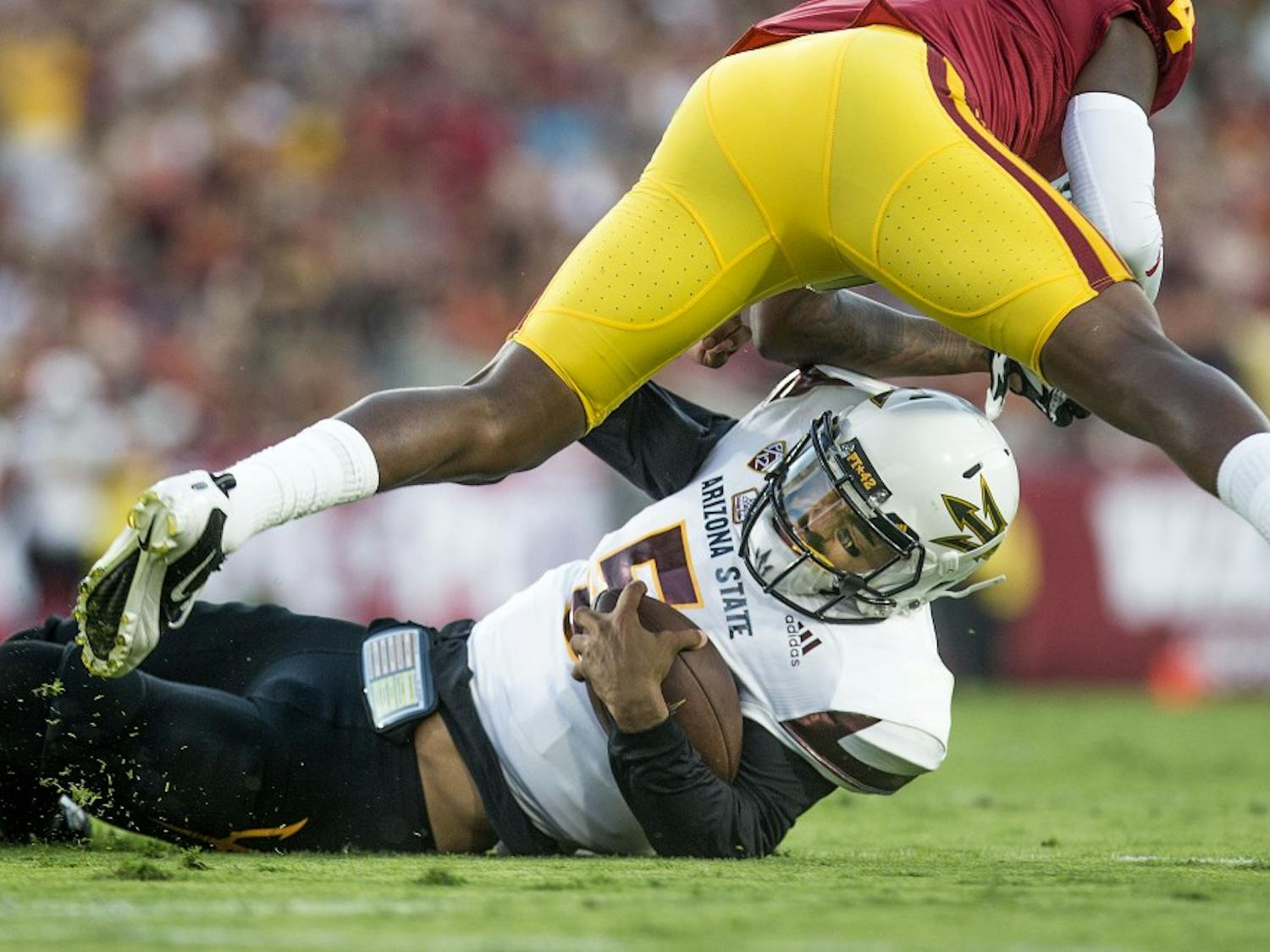 Photo Gallery: USC hammers ASU in Pac-12 road opener