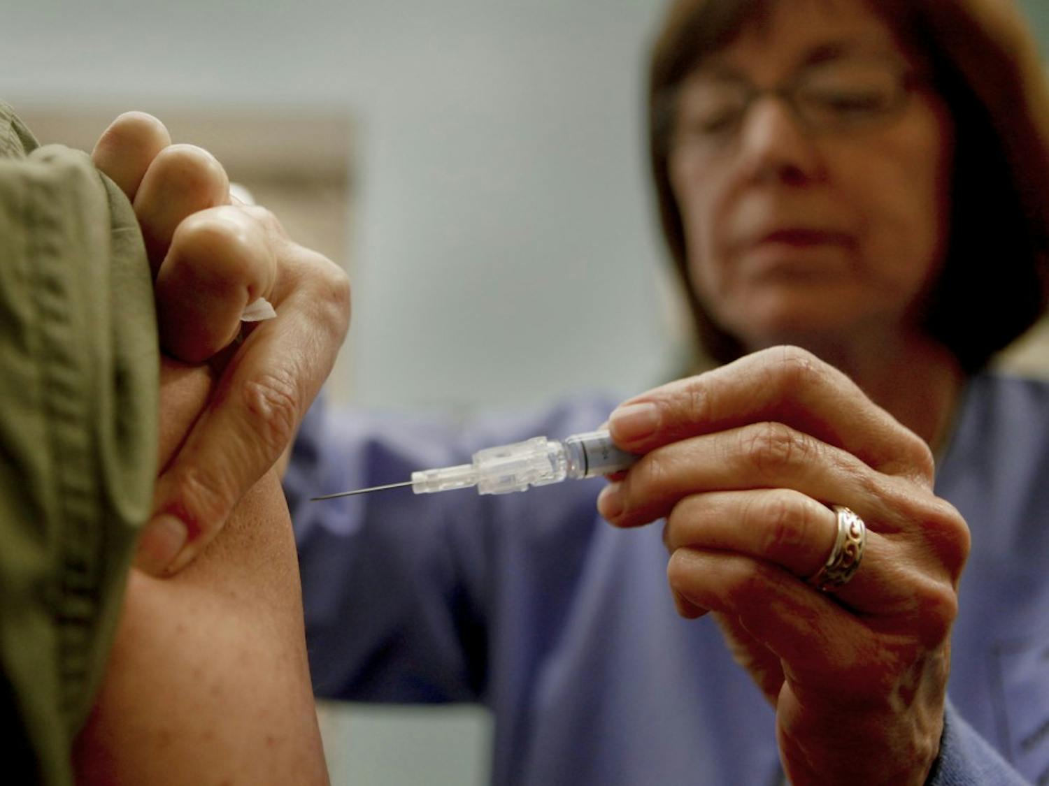 US NEWS MED-FLU-HEALTHWORKERS 3 LA