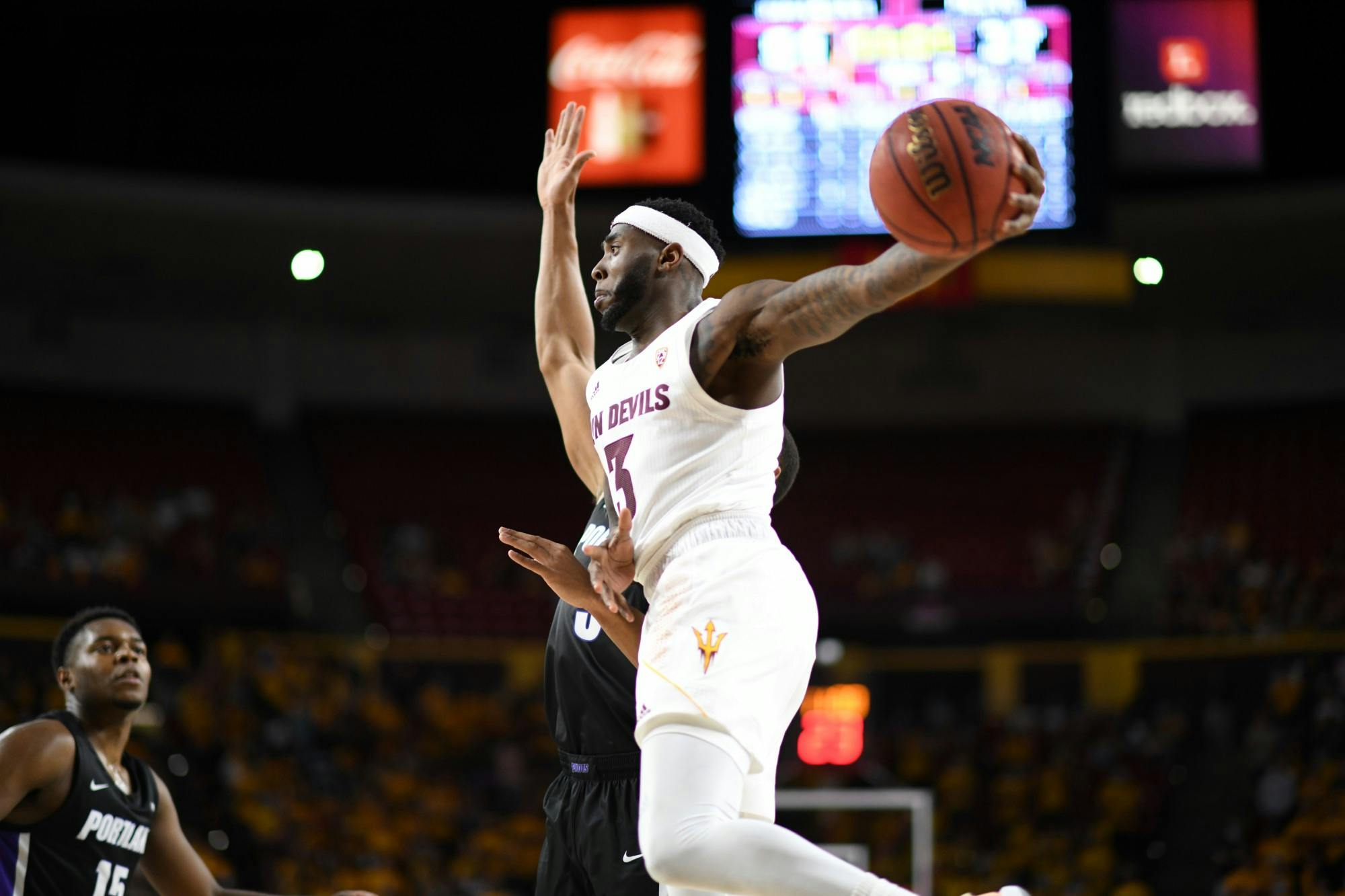 211109 mens basketball vs portland