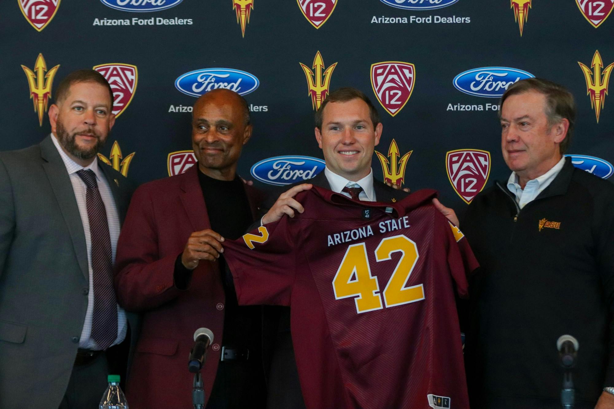 ABOR approves Dillingham's contract, ASU West construction projects The Arizona State Press