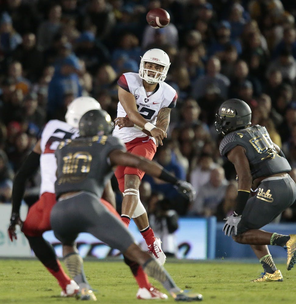 SPORTS FBC-ARIZONA-UCLA 7 LA