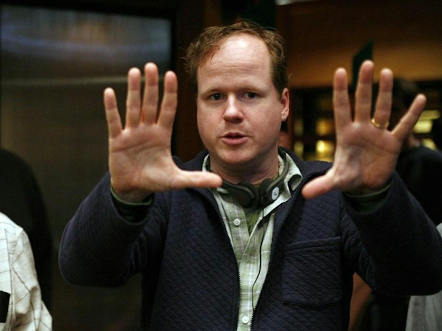 DOLLHOUSE: Joss Whedon (R) directing on set with director of photography Ross Berryman (L). ©2009 Fox Broadcasting Co. Cr: Greg Gayne/FOX