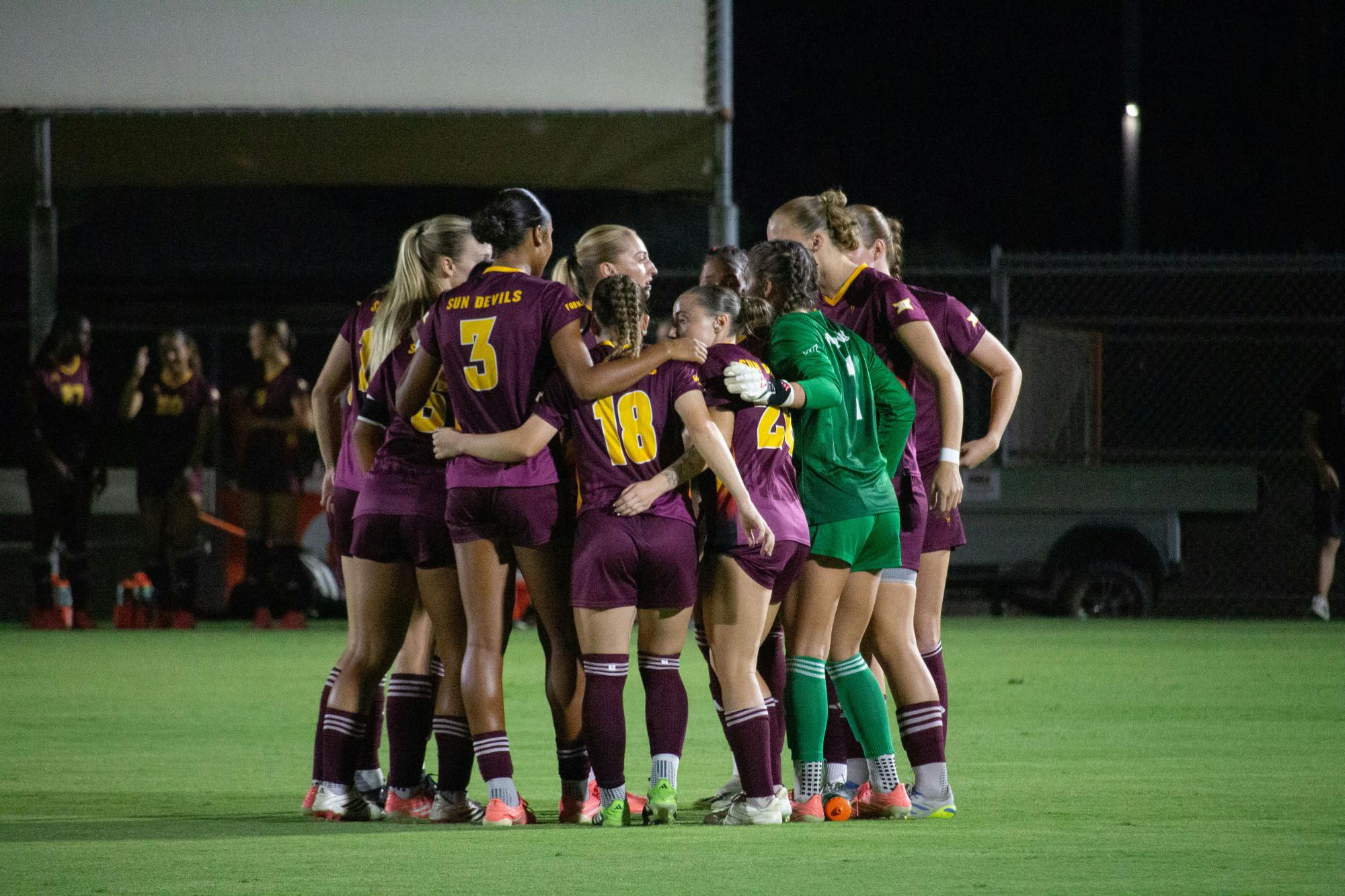 Hernandez-100826-Sports-Soccer-ASU-Vs-Iowastate-06.jpg