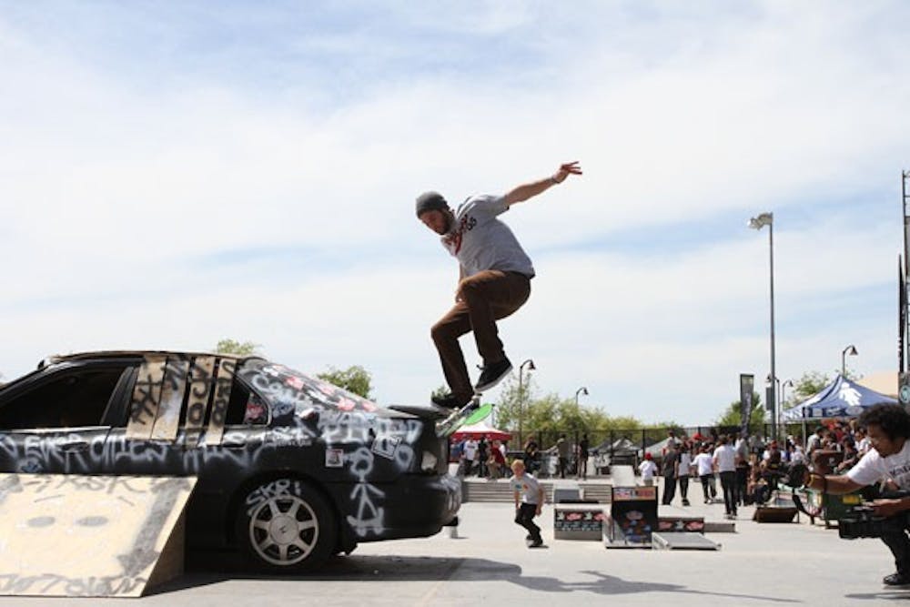 HIGH FLYIN': Derek Tracy competes in this year's Phoenix AM Skateboard competition in Peoria Saturday afternoon. (Photo by Nikolai de Vera)