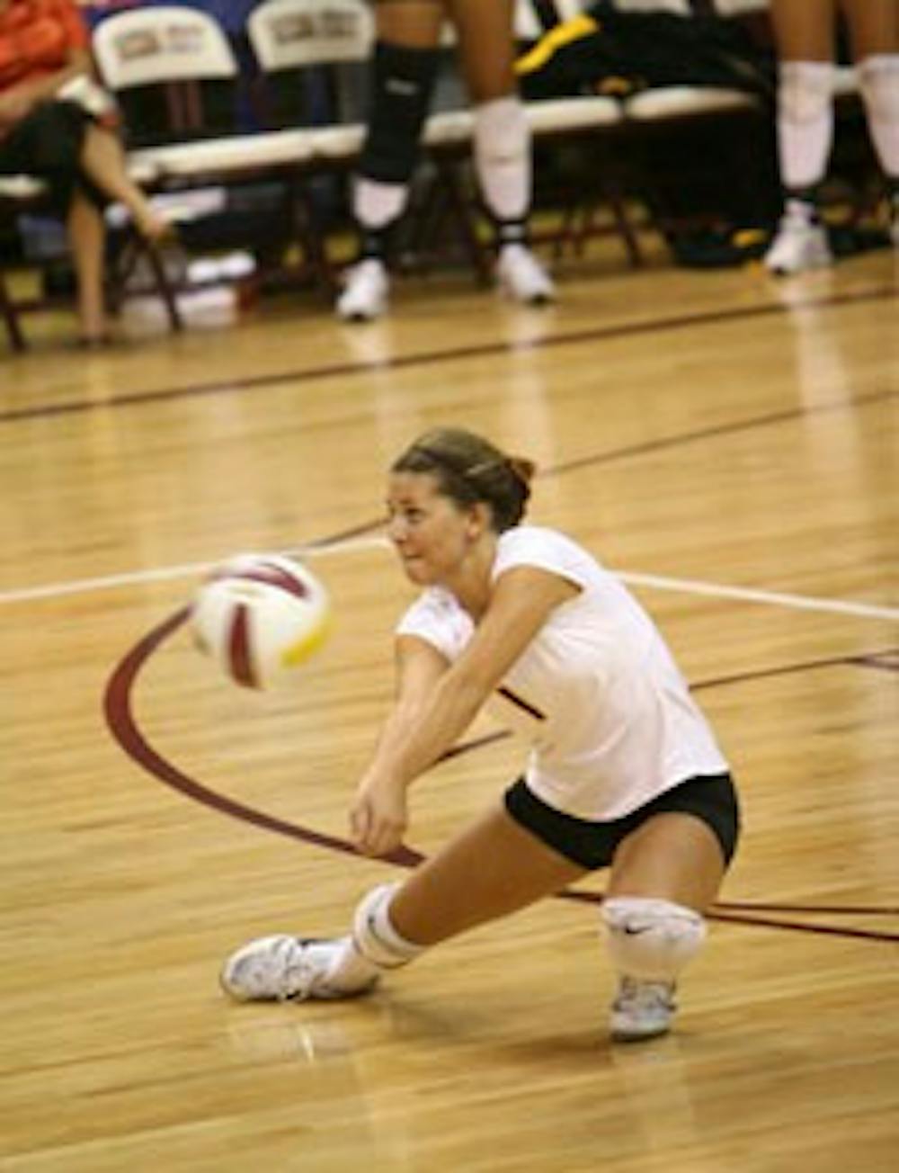 082407-volleyball