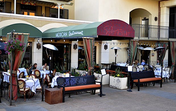 Photo by Alex Forestier.