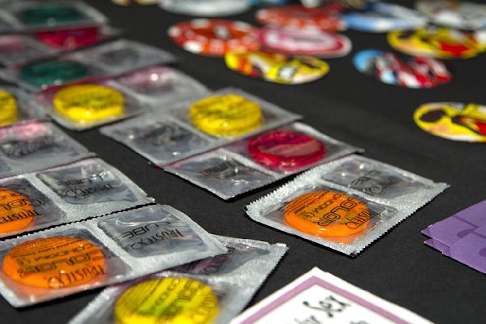On March 6 The Barrett Community Assistants hosts Cream ‘n Condoms, an event that will promote safe sex and sexual health. The group handed out free lemonade, ice cream, condoms, key chains, boxers and shirts promoting the event. (Photo by Ana Ramirez)