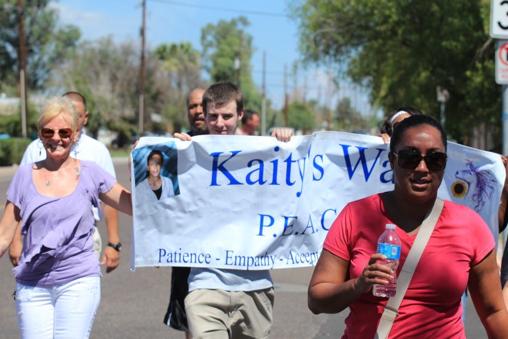 Volunteers Gather To Protest Domestic Violence - The Arizona State Press