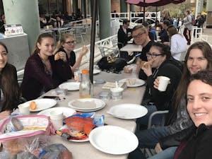 Students eat bagels Monday Morning with The Schmear Society.&nbsp;Photo from @HillelASU Facebook.