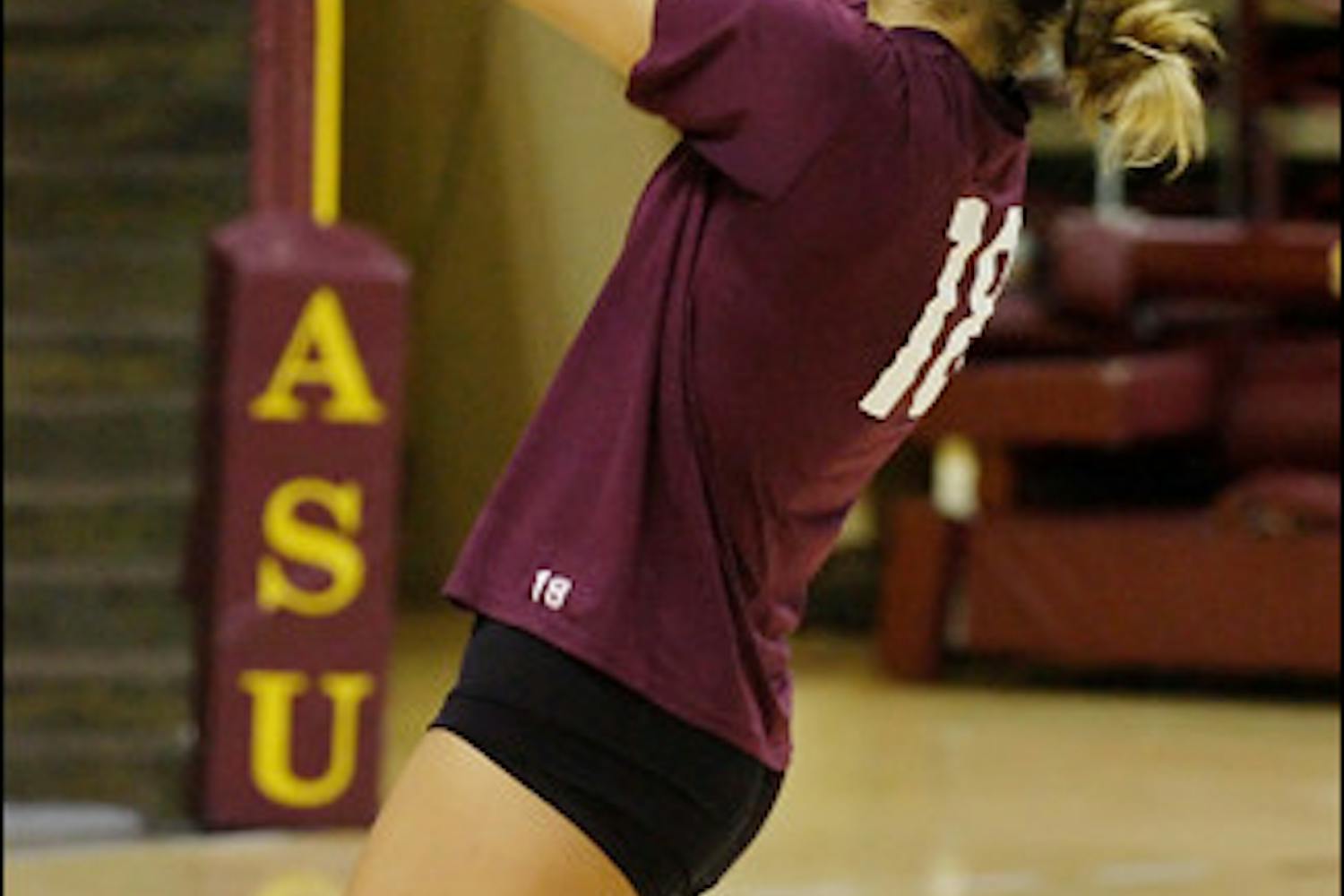 091708_volleyball_1_mp_web_0