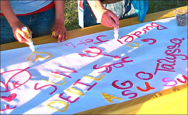 111108_homecomingpreview_js_2_web