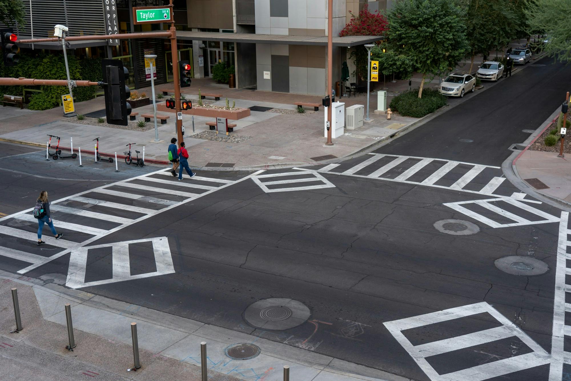 20201202 Pedestrain Scramble-6.jpg