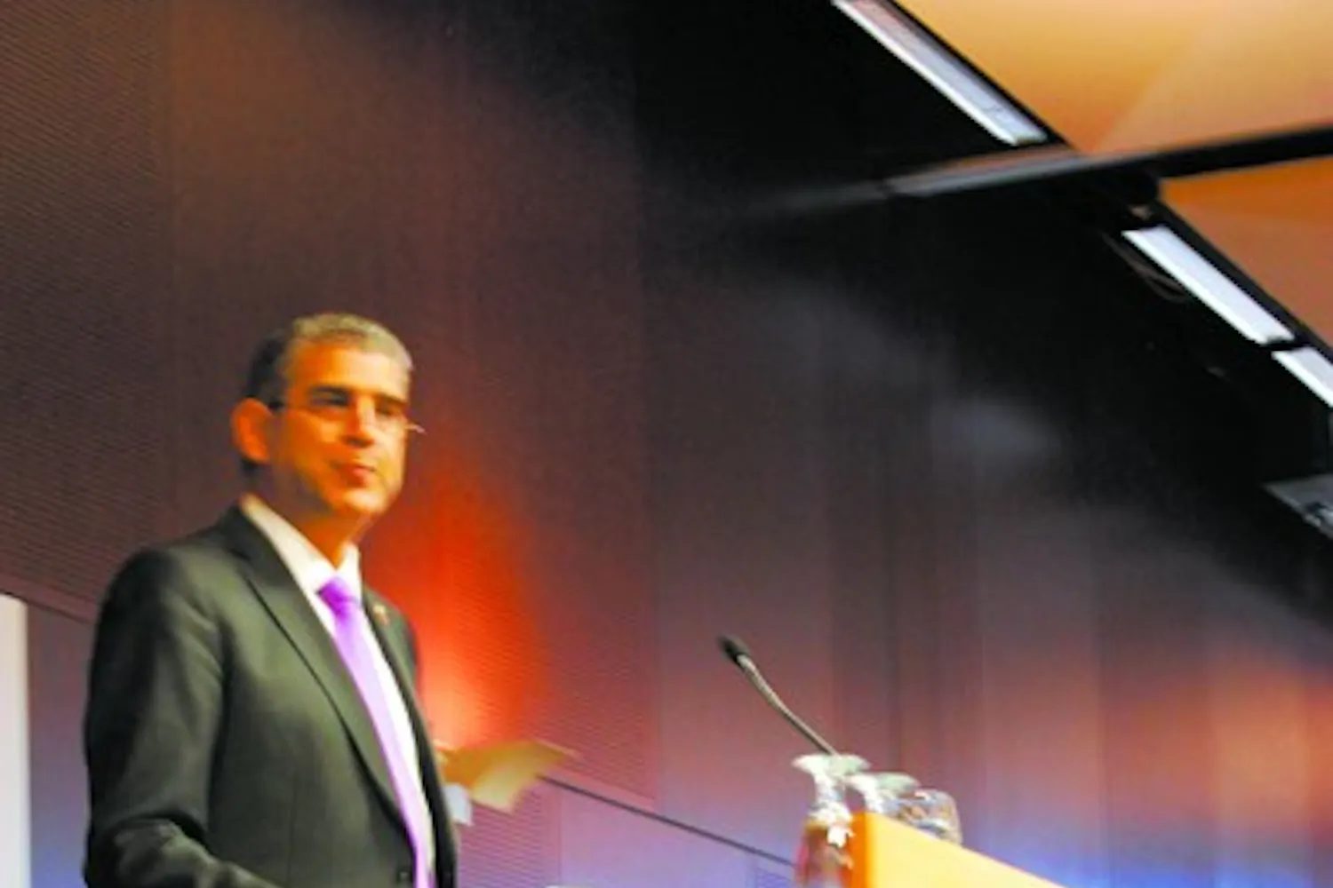 CURRENT CONFLICTS: Maen Rashid Areikat, a Palestine Liberation Organization representative to the United States, spoke in the Memorial Union Thursday about the current issues occurring in Palestine. (Photo by Thania Betancourt)