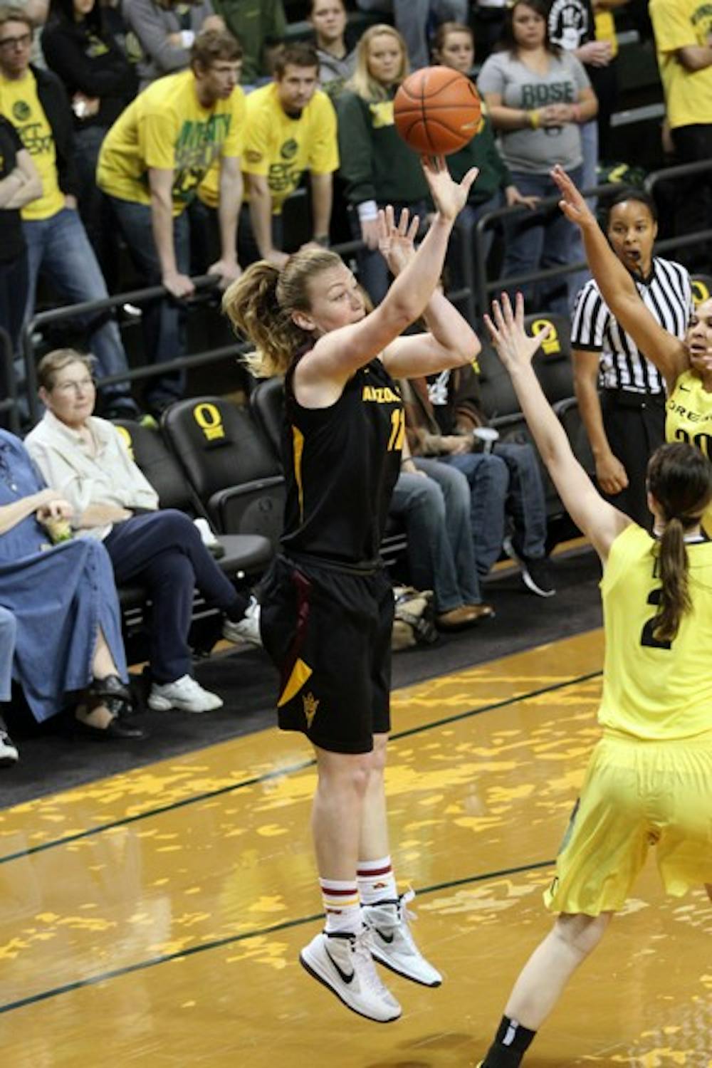 Senior forward Kali Bennett puts up a shot against Oregon on Saturday. Bennett finished with 14 points and 13 rebounds in a 53-49 victory over the Ducks. (Photo courtesy of Steve Rodriguez)