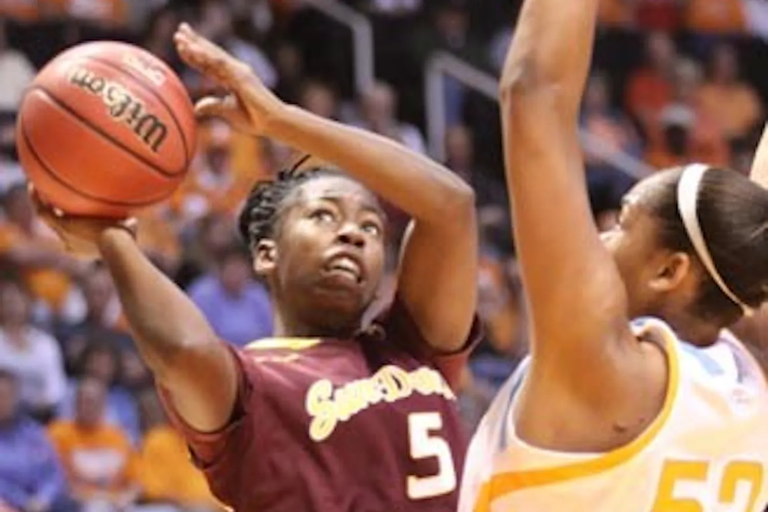 NO ACCESS: Tennessee redshirt junior center Kelley Cain keeps ASU sophomore guard Deja Mann from getting to the basket. The Lady Vols held the Sun Devils to 18 first half points. (Photo Courtesy of Steve Rodriguez)