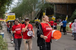 mark-kelly-picket-line-13.jpg