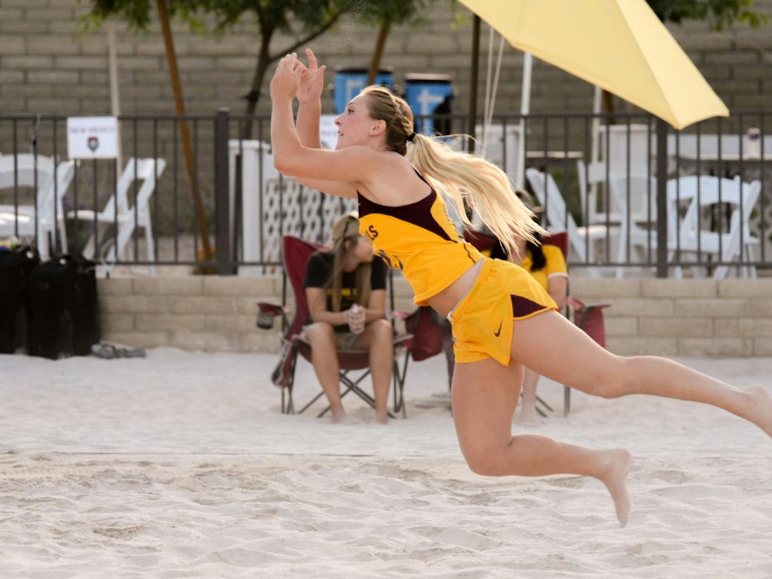 Halle Harker - Sand Volleyball - April 10, 2015