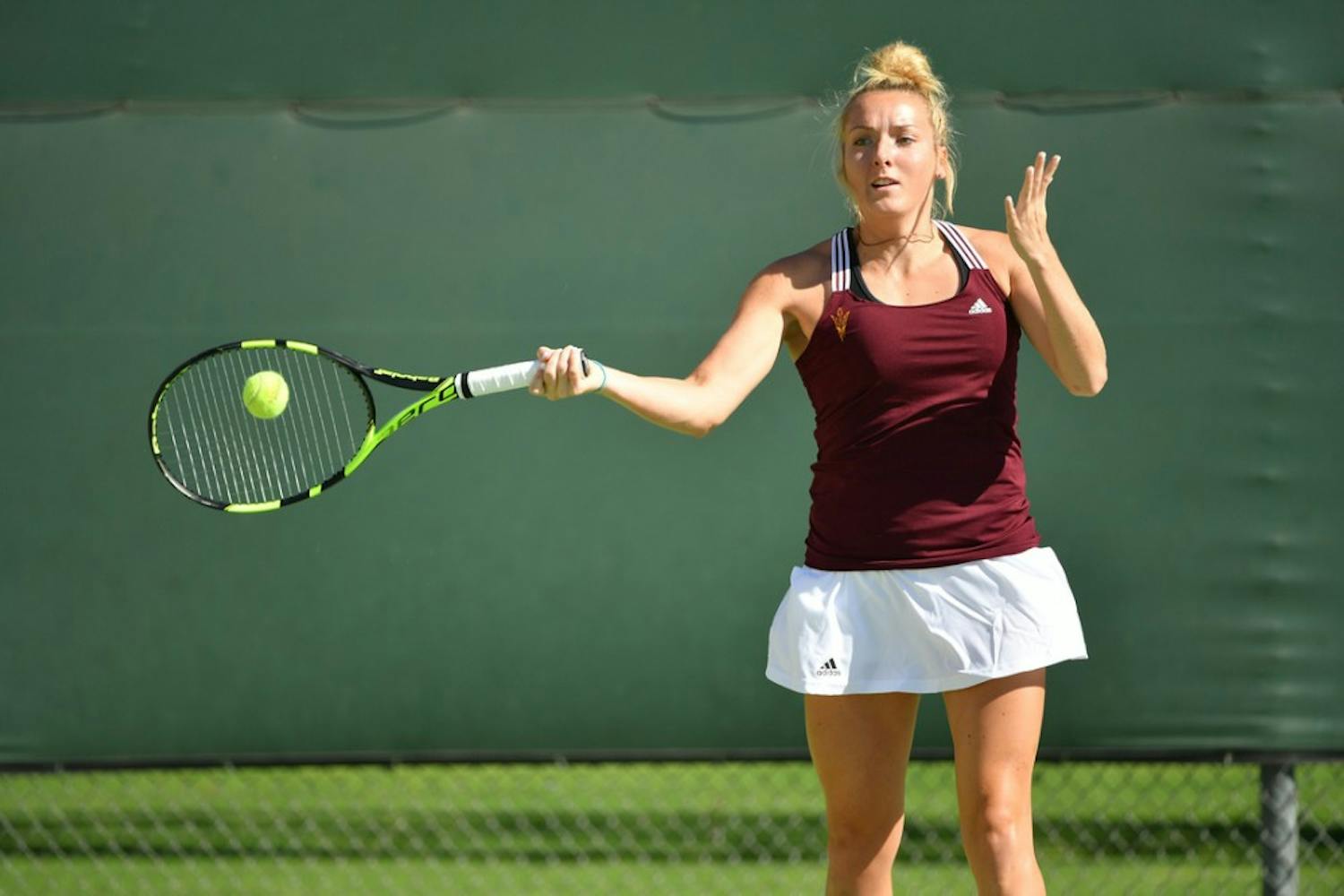 ASU women's tennis junior transfer Kelly Anderson returns a serve during practice at the Whitman Tennis Center.&nbsp;