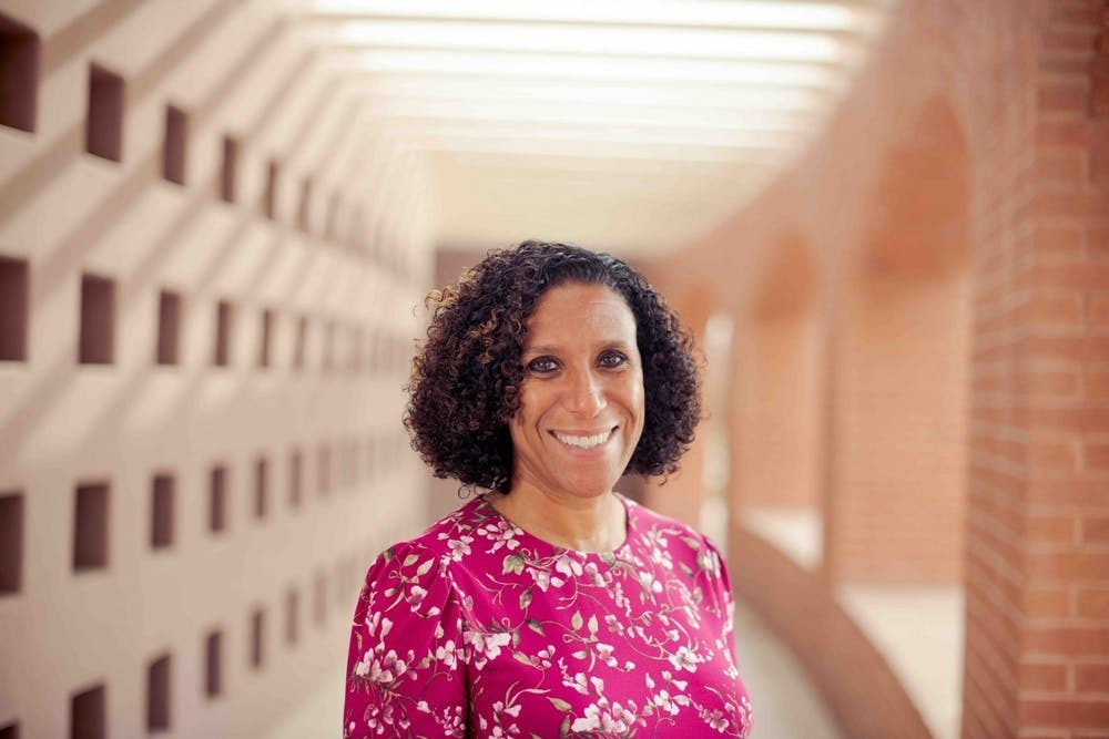 sp la prensa ayanna thompson.jpg