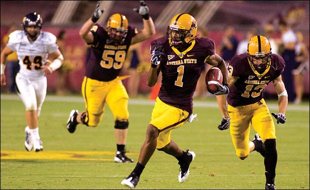 082908_football_1_mb_front_web