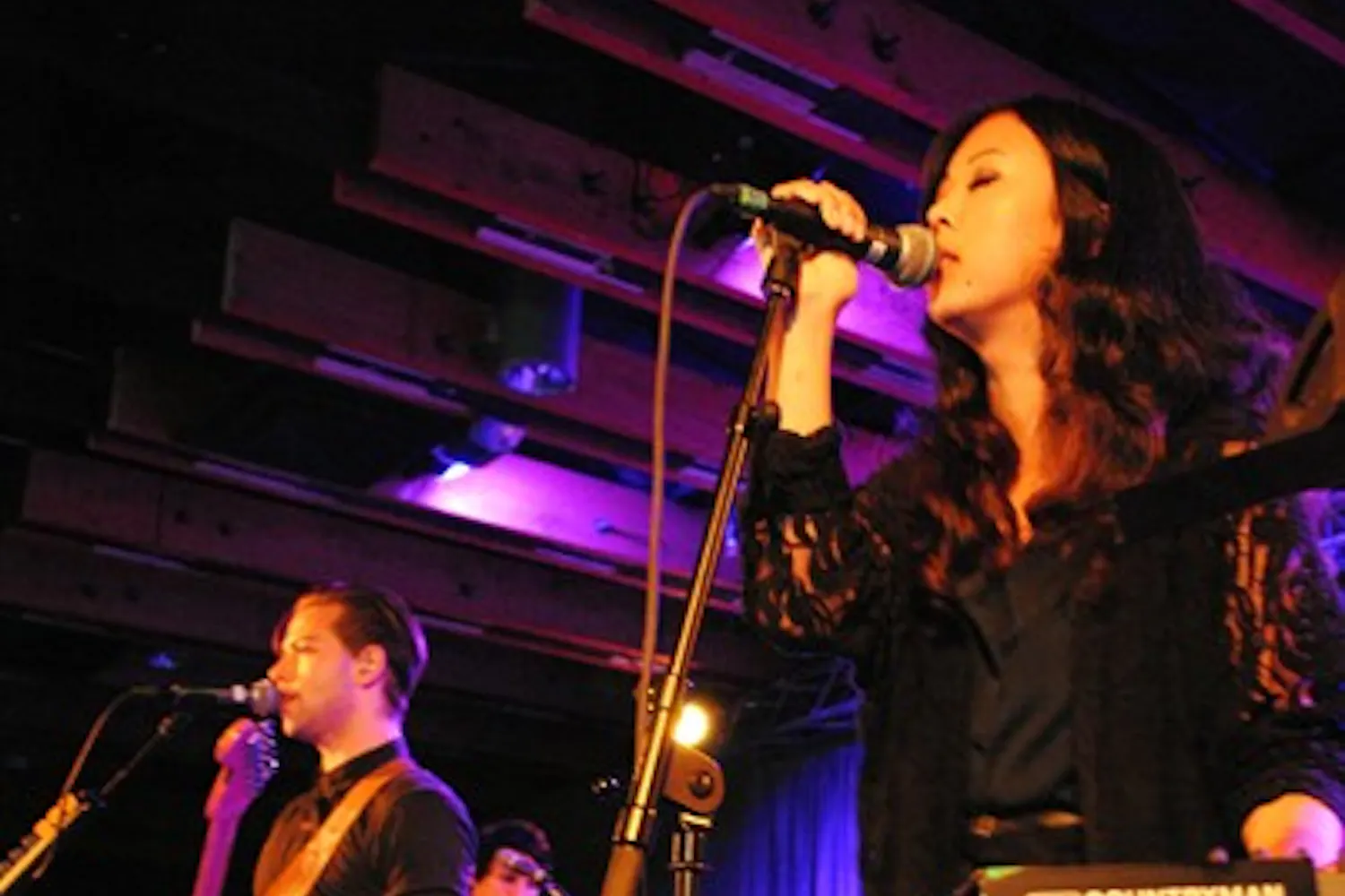 TECHNICOLORS: Alisa Xayalith and Thom Powers of The Naked and Famous perform on Tuesday night at Crescent Ballroom in Phoenix. (Photo by Monica Arevalo)