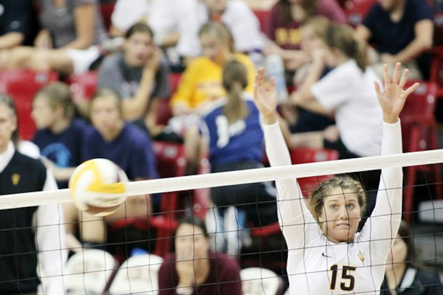 UP HIGH: Redshirt sophomore outside hitter Ashley Kastl extends to stop the ball during the Sun Devils’ 3-2 loss to Washington State on Sept. 23. Kastl has been a bright spot for the ASU volleyball team despite their recent struggles. (Photo by Rosie Gochnour)