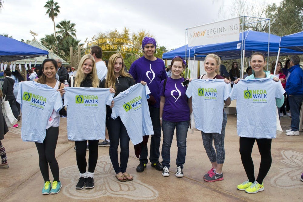 Members of the National Eating Disorder Association walk at the Phoenix Zoo on March 1, 2015 (Morgan Hipps/ The State Press)