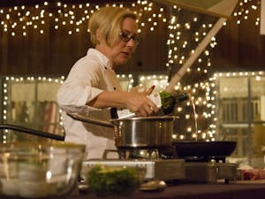 Chef Lisa Brisch teaches a cooking class at Tempe Hackett House on Nov. 15, 2016.