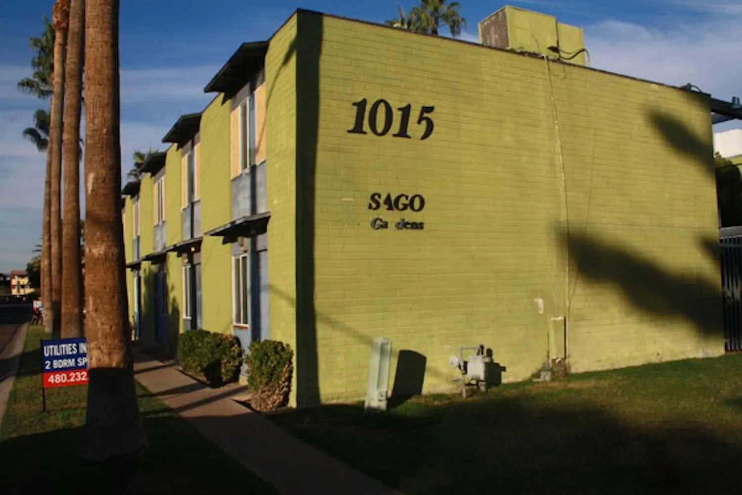 Police are reopening a murder case that happened 15 years ago in apartment nine at Sago Gardens. (Photo by Hector Salas Almeida)