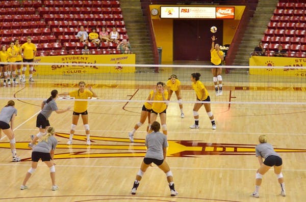 HEADING OUT: The ASU women’s volleyball team puts the ball into play during the Alumnae Match in August. The Sun Devils face their final non-conference opponents this weekend at the Carolina Challenge. (Photo by Aaron Lavinsky)