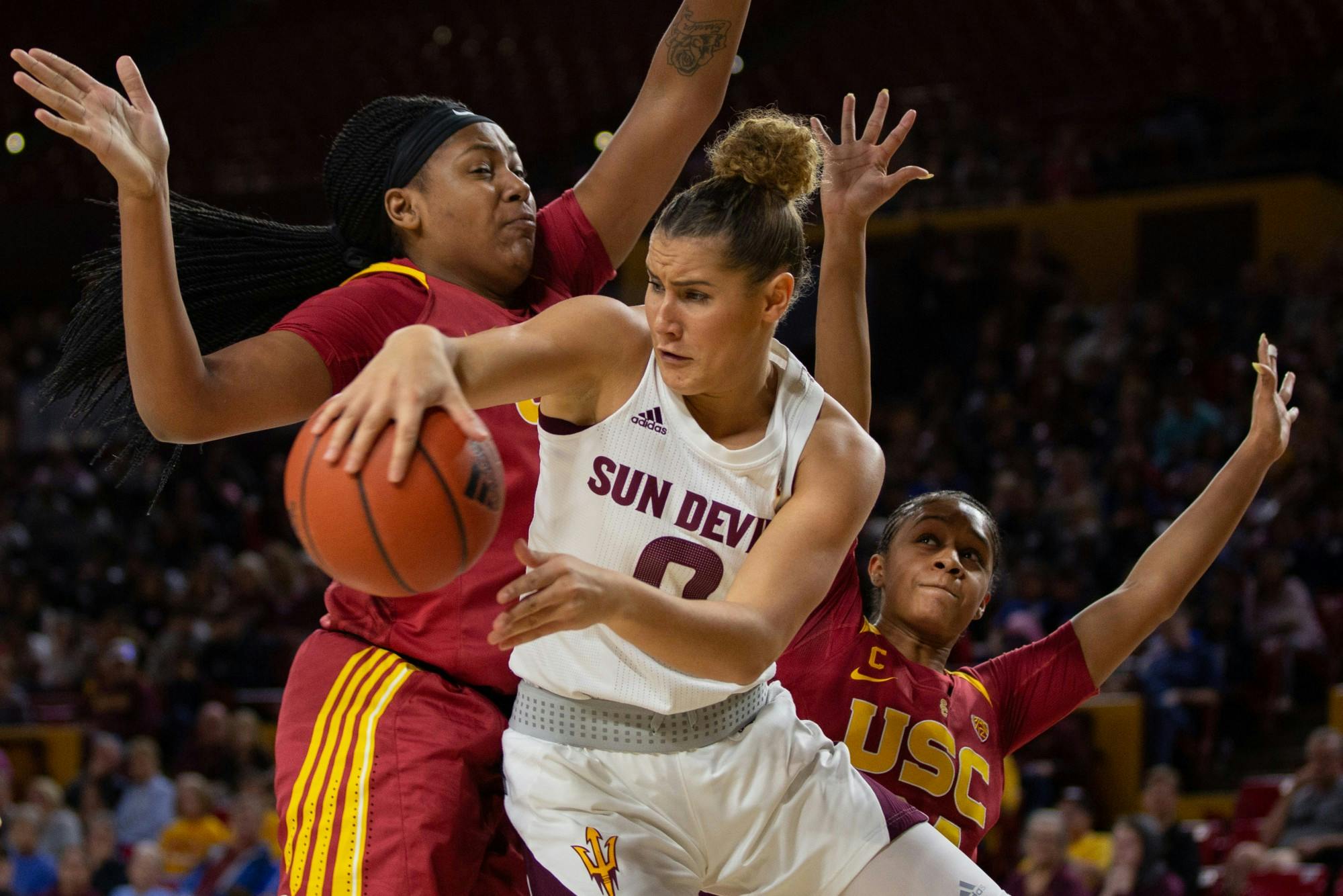 20200131 women's basketball vs USC 0002