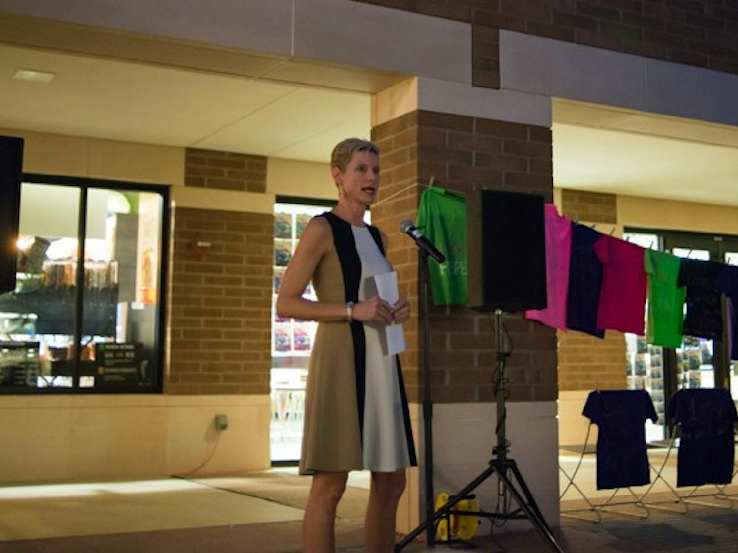 Marlene Tromp, Dean of Arizona State University’s New College of Interdisciplinary Arts and Sciences, speaks to supporters during an anti-sexual assault event at ASU West. (Photo by Andrew Ybanez)