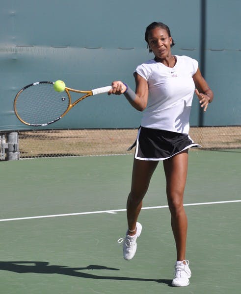 SoCal Competition: ASU junior Sianna Simmons smashes a forehand shot against Pacific on Feb. 13. The No. 15 Sun Devils face two top-15 teams for the second straight weekend with matchups against No. 13 USC on Friday and No. 8 UCLA on Saturday. (Photo by Sierra Smith)