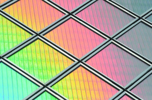 PHOTON POWER: Solar cells can be seen collecting light on Hayden Lawn. The city of Tempe is planning to install similar solar technology next to Tempe Town Lake in the near future. (Photo by Sierra Smith)