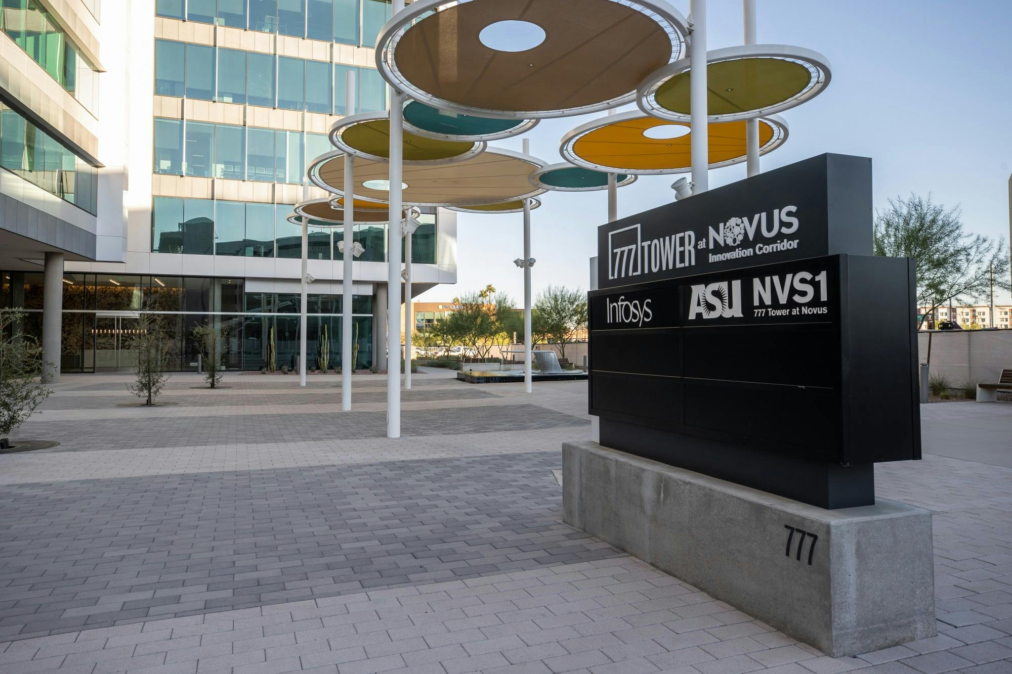 221025 Novus Innovation Corridor3.jpg