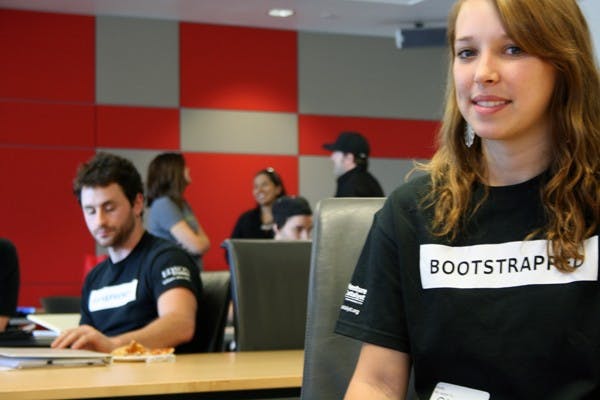 IN MEMORY: Alix Paker, a business marketing sophomore, wore black last Friday to the Edson Student Entrepreneur Initiative luncheon to commemorate the death of Steve Jobs. (Photo by Leandra Huffer) 