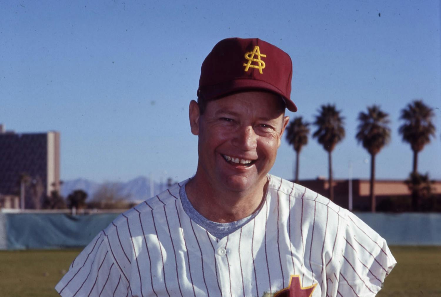 Bobby Winkles, former Arizona St baseball coach, dies at 90