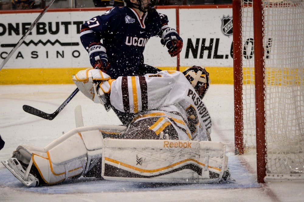 Then-Freshman goalie Ryland Pashovitz stops the UConn shot during the Desert Classic Tournament at Gila River Arena on Sunday, Jan. 10, 2016, in Glendale.