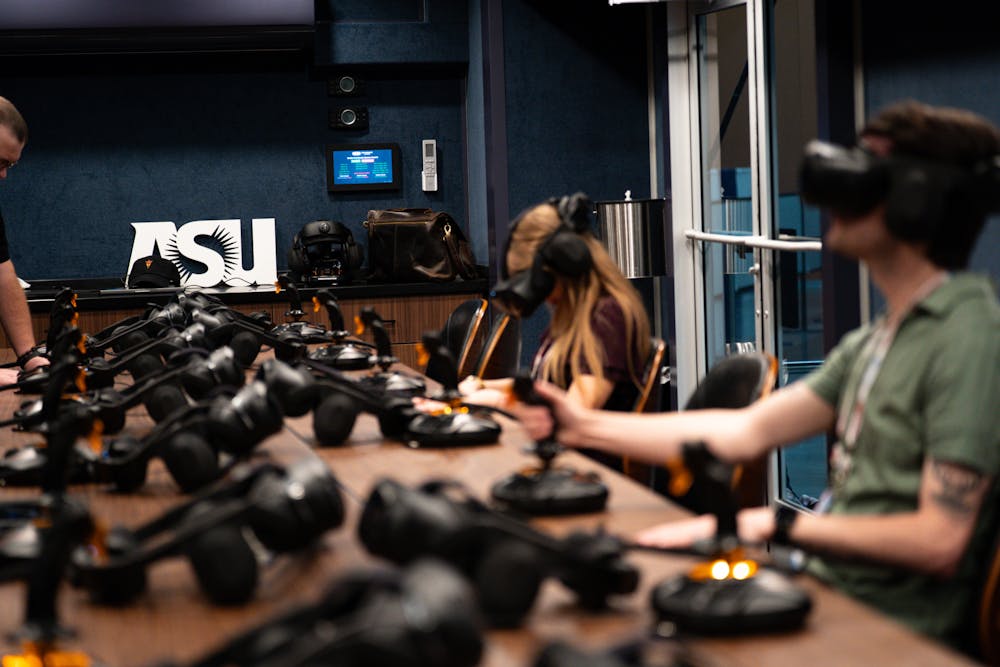 HEADER-Haynie-250215-Senior Reporter-aaas-phoenix-convention-09.jpg