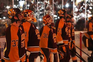 Makuta_251003_Sports_Hockey_CHL_ImpactIMG_9803.jpg