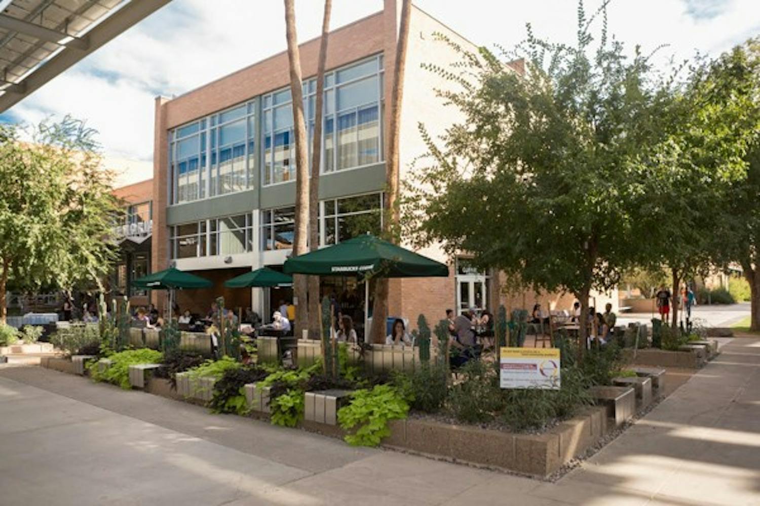Starbucks at the Memorial Union in Tempe. The Starbucks and ASU online degree partnership starts at the beginning of session B. (Photo by Ryan Liu)