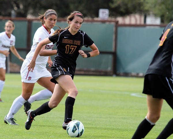 Freshman forward Cali Farquharson (17) looks downfield as she handles the ball during the Sun Devils’ 3-0 loss to Stanford on Sunday. (Photo courtesy of Steve Rodriguez) 