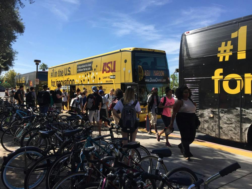 Innovation bus (3) - The Arizona State Press