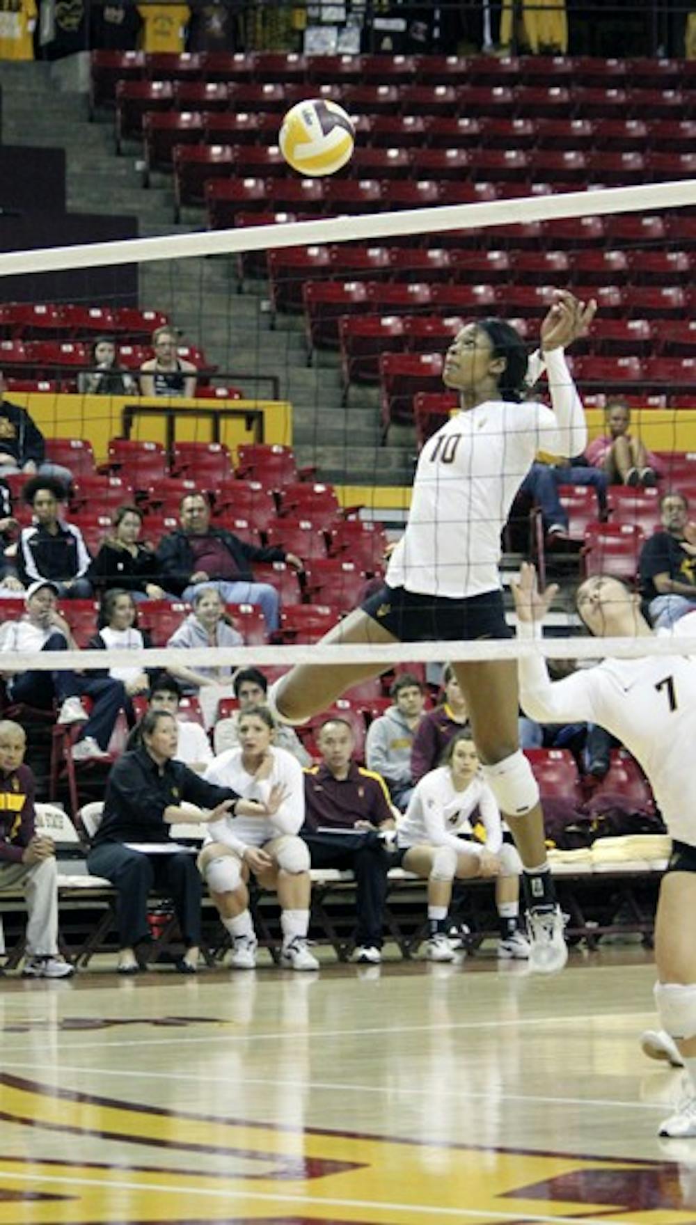 HOME STRETCH: ASU junior middle blocker Danica Mendivil jumps for the spike during the Sun Devils’ win over Oregon State on Saturday. ASU plays Utah and Colorado at home, and are hoping to come away with a pair of wins. (Photo by Samuel Rosenbaum)