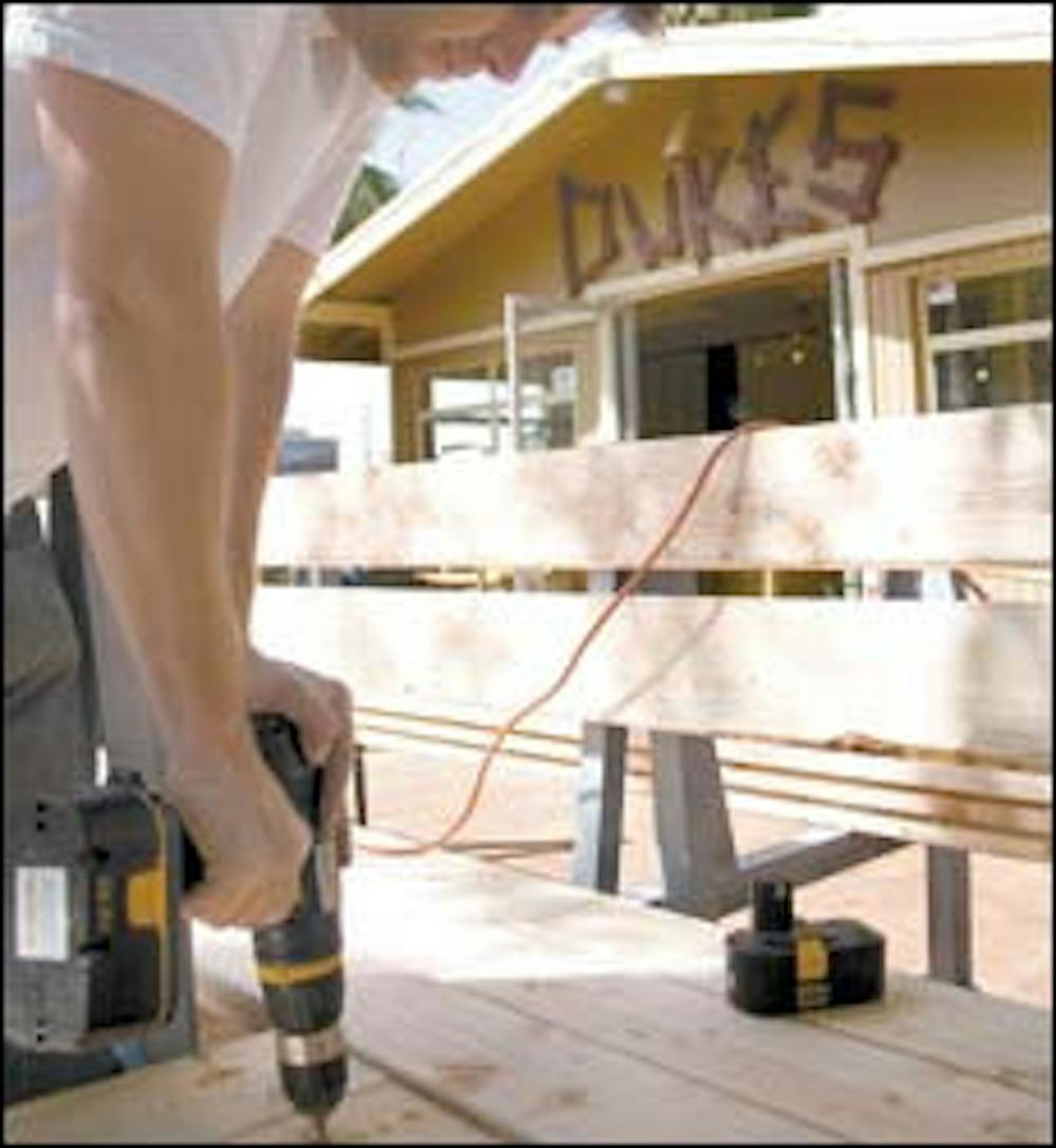 p1-daisydukes21-1-web